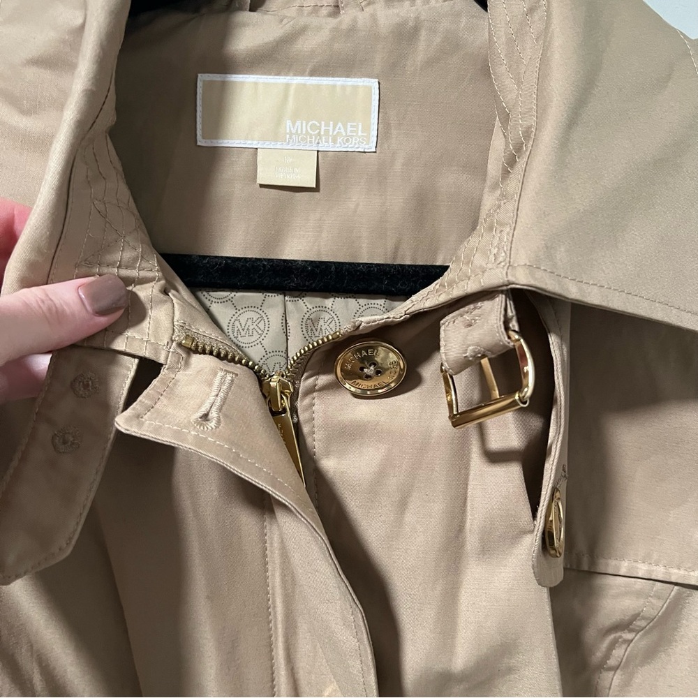 Michael Michael Kors Tan Trench Raincoat - Picture 5 of 9